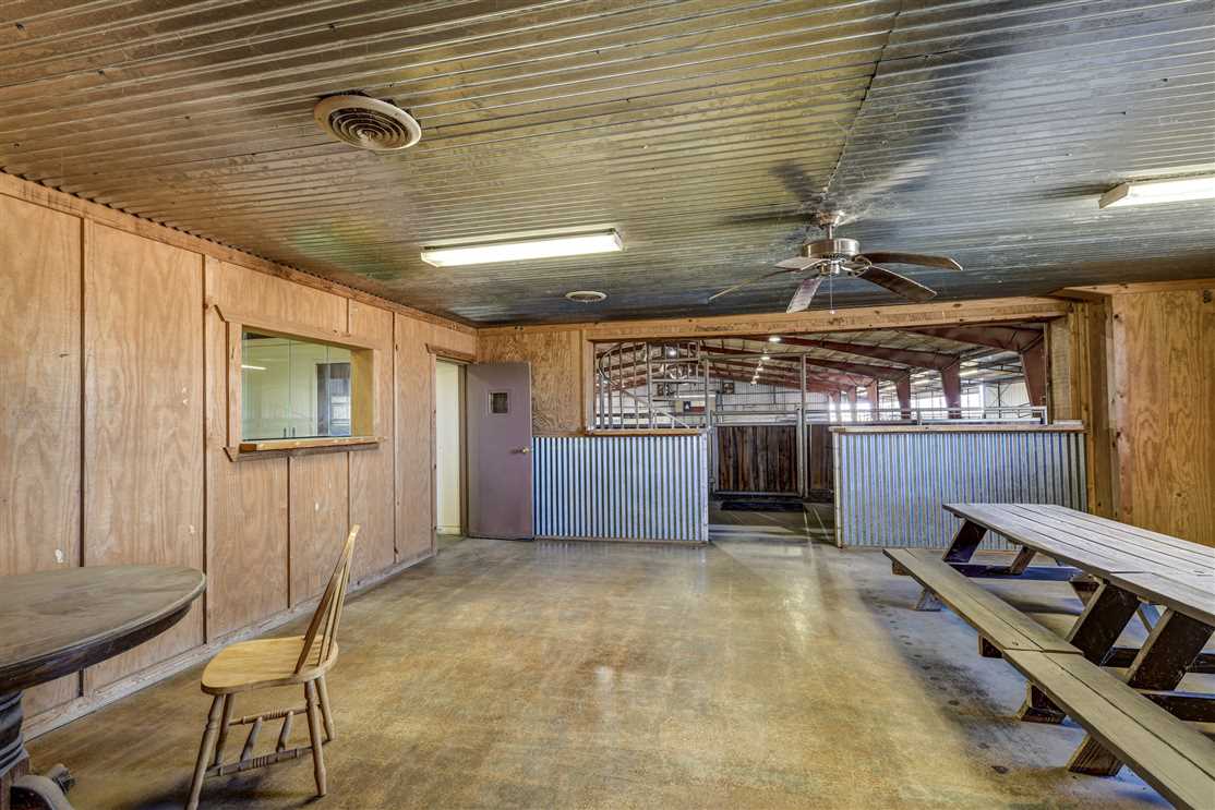 Residential and   property for sale on The Land Market