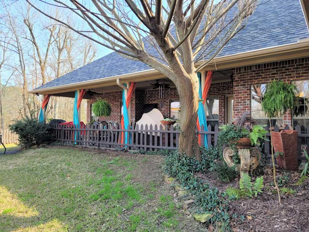Land for sale at 2802 Prestwick
