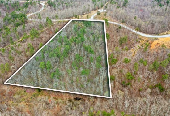 5 Acres of Land for Sale in humphreys County Tennessee