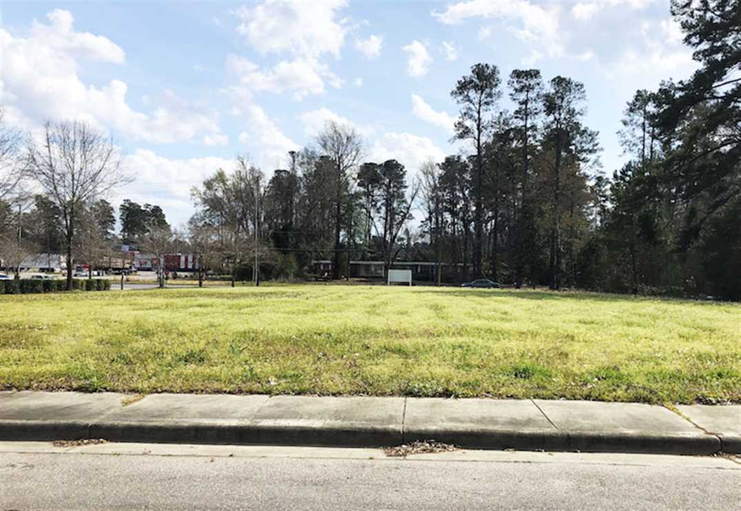0.88 Acres of Land for sale in columbus County, North Carolina