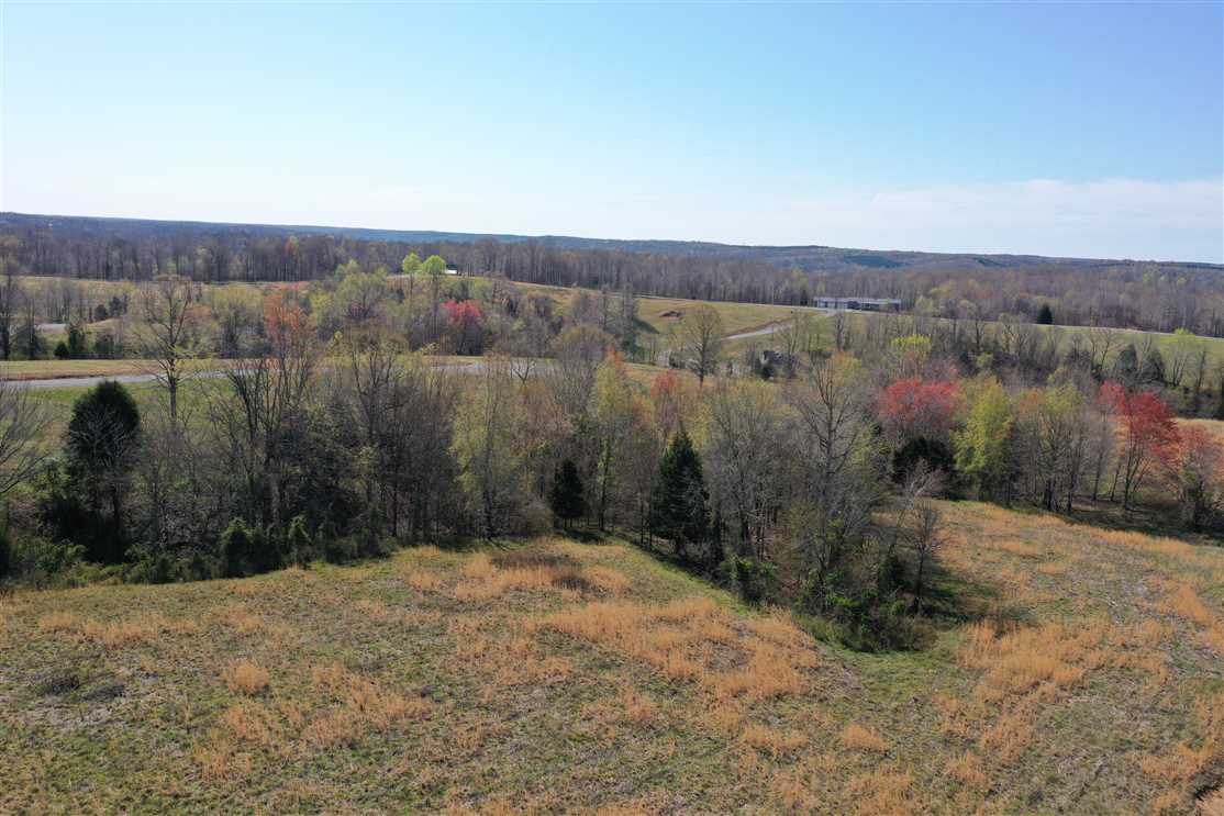 2.73 Acres of Residential land for sale in Waverly, humphreys County, Tennessee