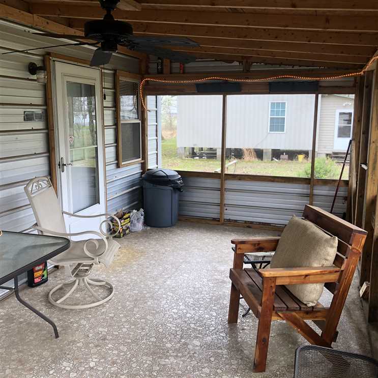 TURN KEY AirBnB just steps from the Little Red River near Nimmo Access Real estate listing
