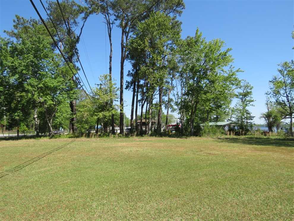 1.08 Acres of Recreational land for sale in Lake Waccamaw, columbus County, North Carolina