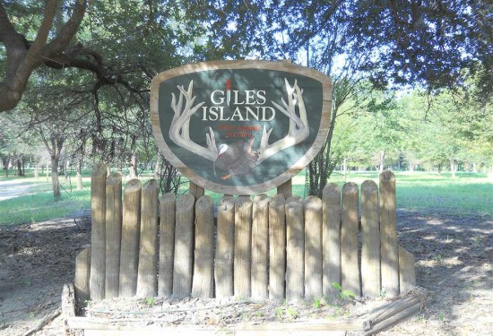 900 Acres of Land for Sale in adams County Mississippi