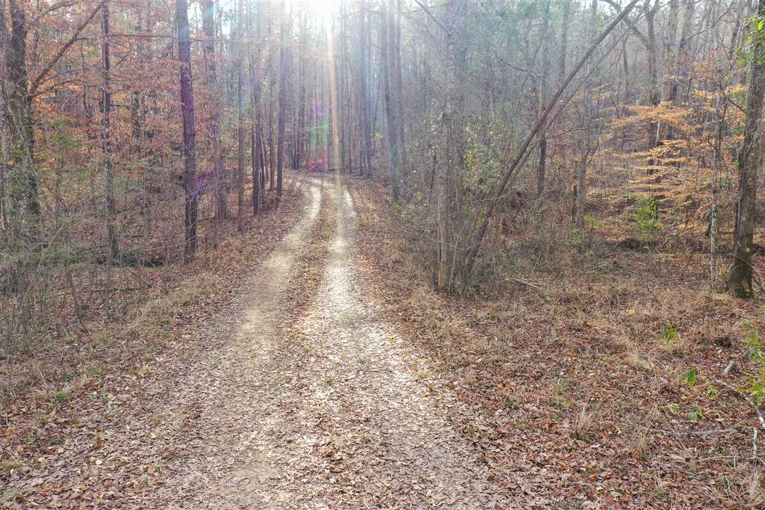 Houses and land for sale in Alabama