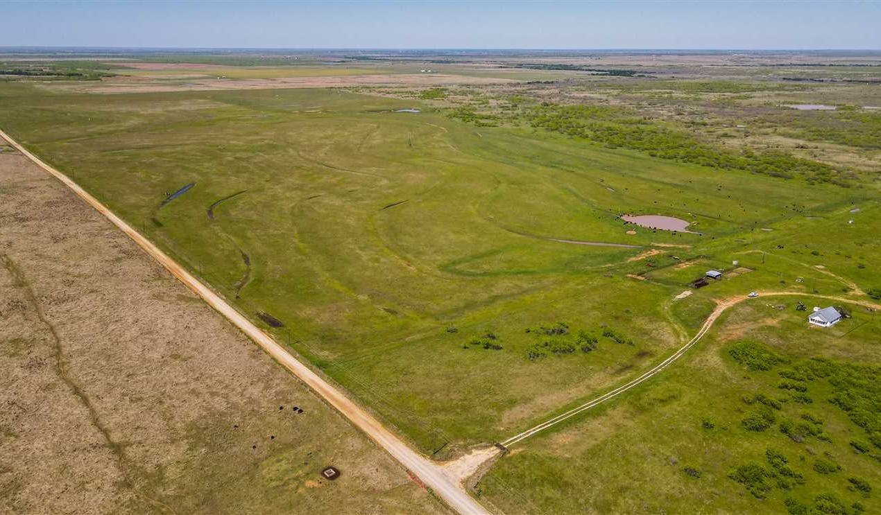 775 Acres of Land for sale in clay County, Texas