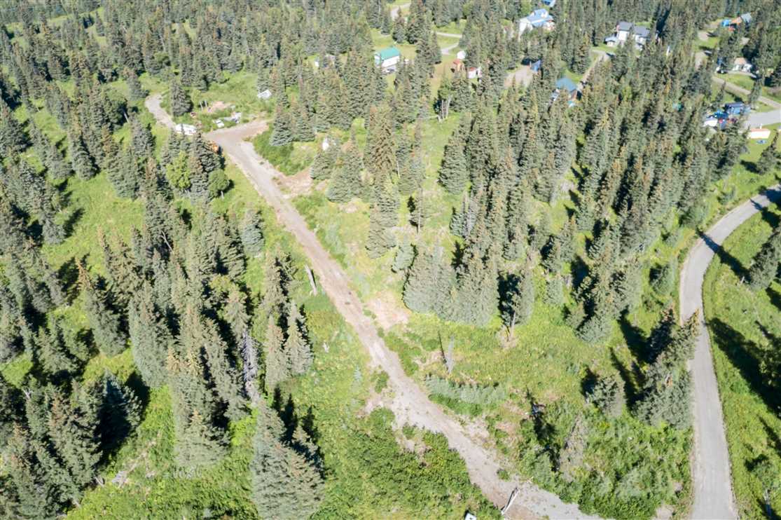 Houses and land for sale in Alaska
