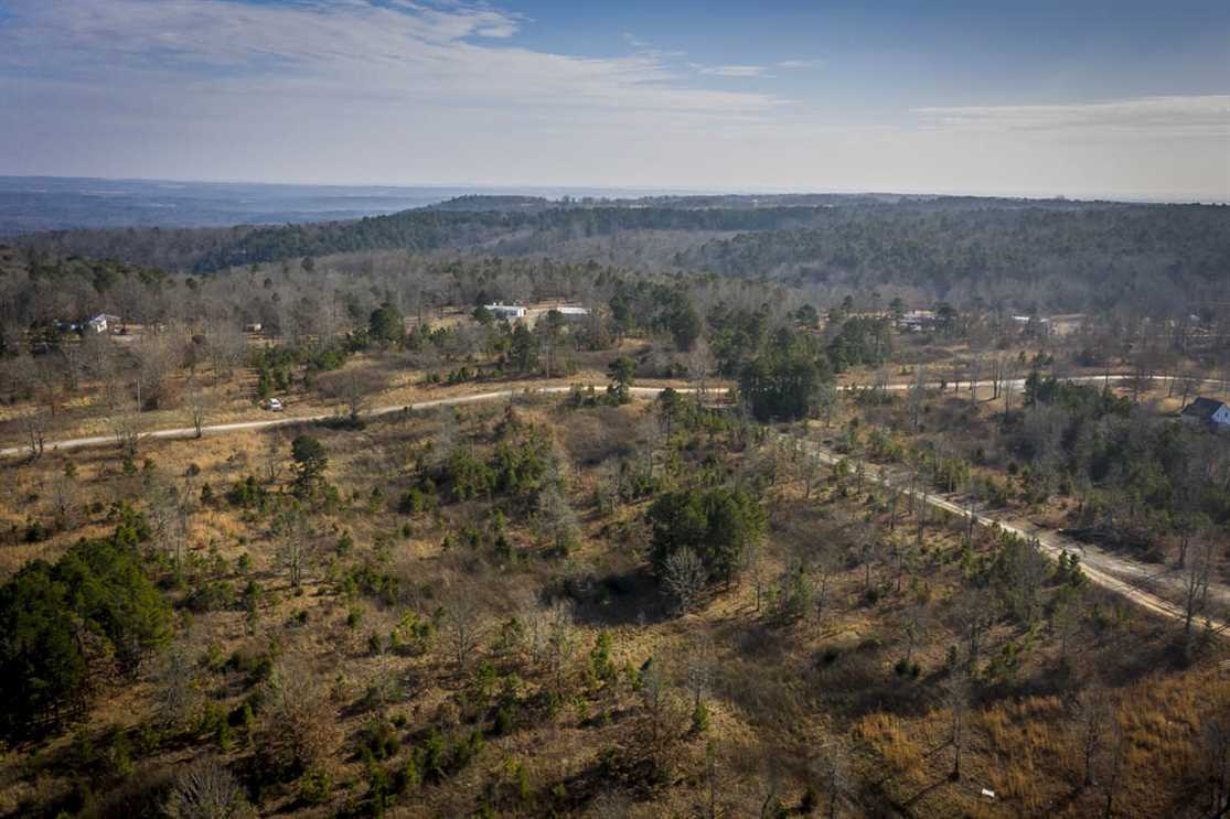 3 Acres of Residential land for sale in Bee Branch, van buren County, Arkansas