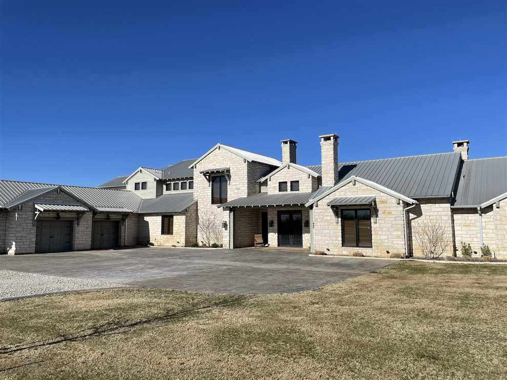 725 Acres of Land for Sale in eastland County, Texas