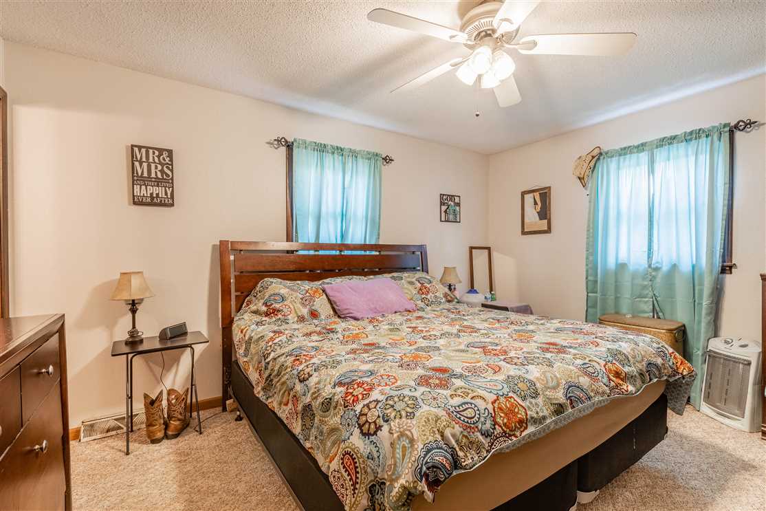 Property for sale at 15873 CR 511A