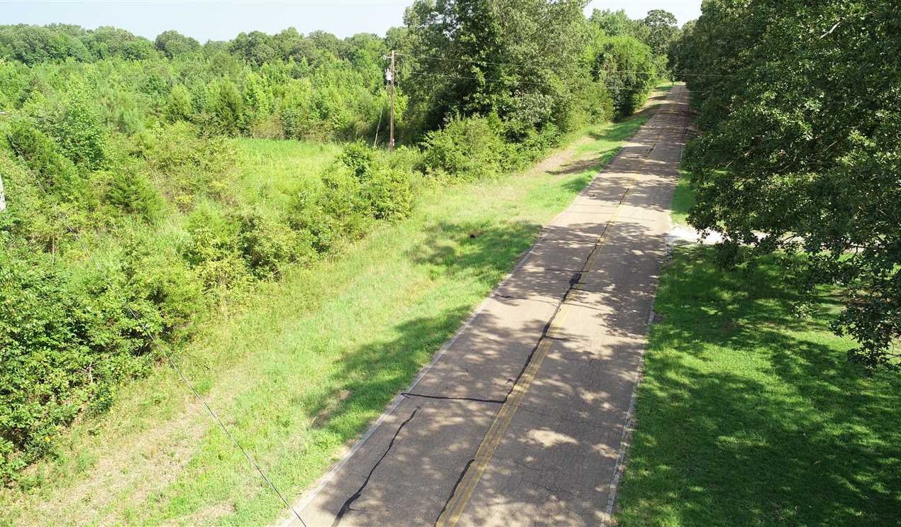 Houses and land for sale in Mississippi