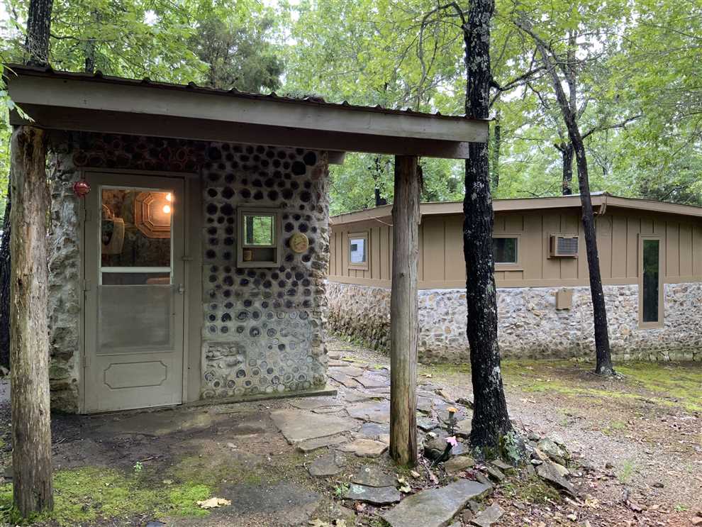 Residential and   property for sale on The Land Market