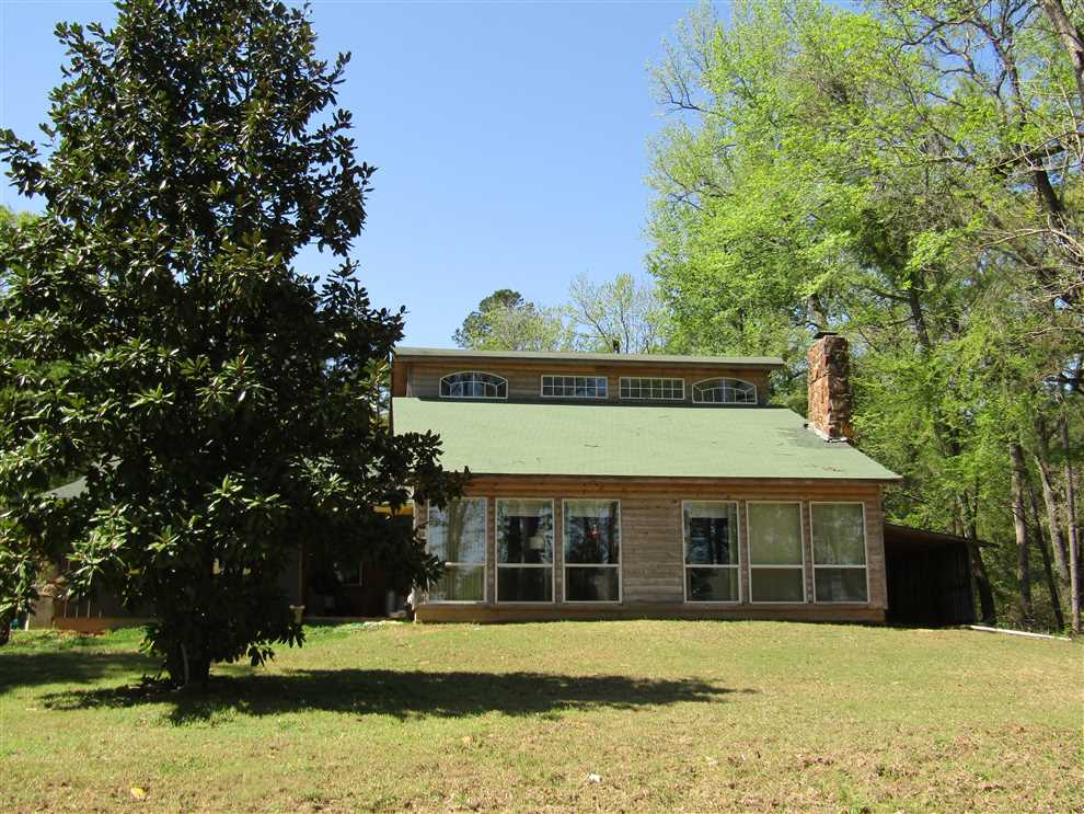 LITTLE RIVER FRONTAGE HIDE-AWAY Valliant, McCurtain County, OK  8 AC Real estate listing