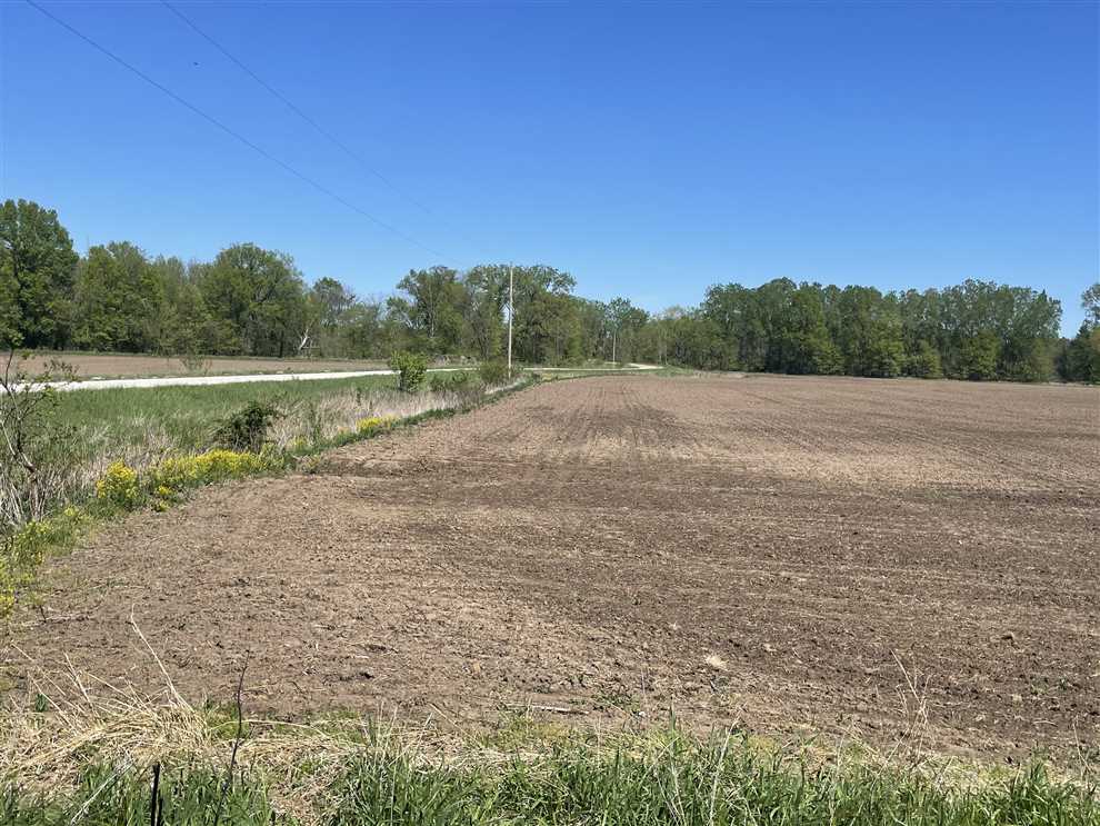 70 acres of Exceptional Hunting in Van Buren County, IA. Real estate listing
