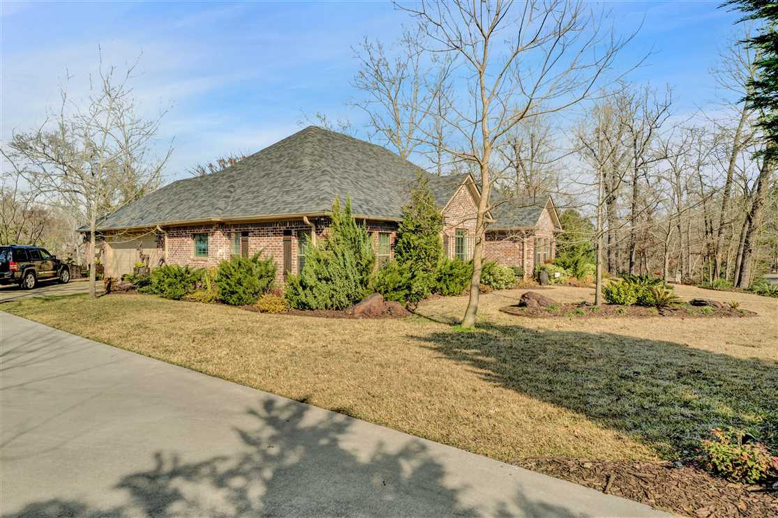 Better Than New, 4/3/2.5 In Golf Course Community, Jacksonville Real estate listing