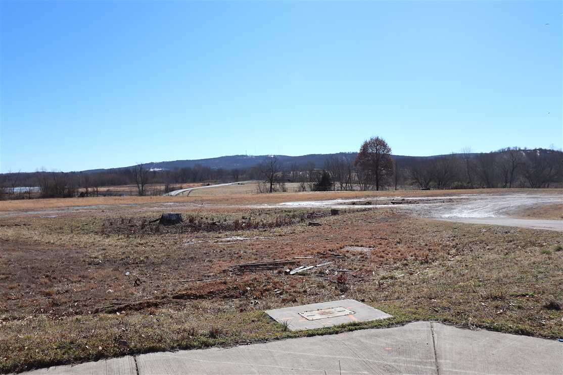 Commercial and   property for sale on The Land Market