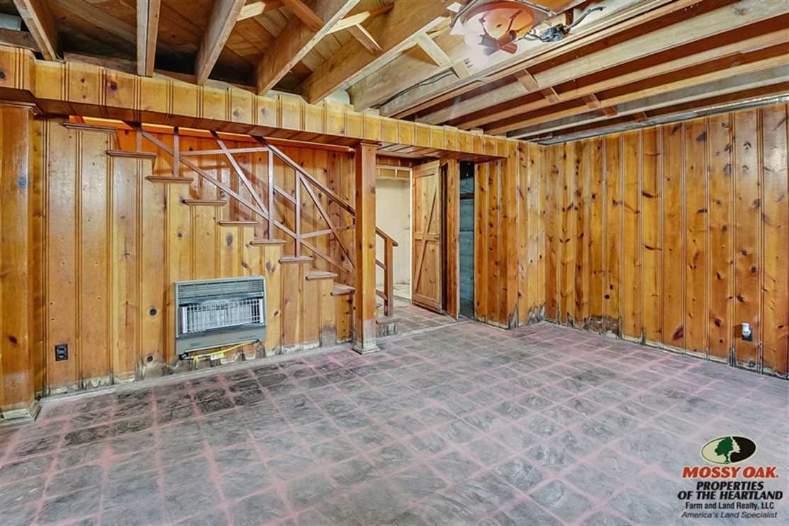 Residential and   property for sale on The Land Market