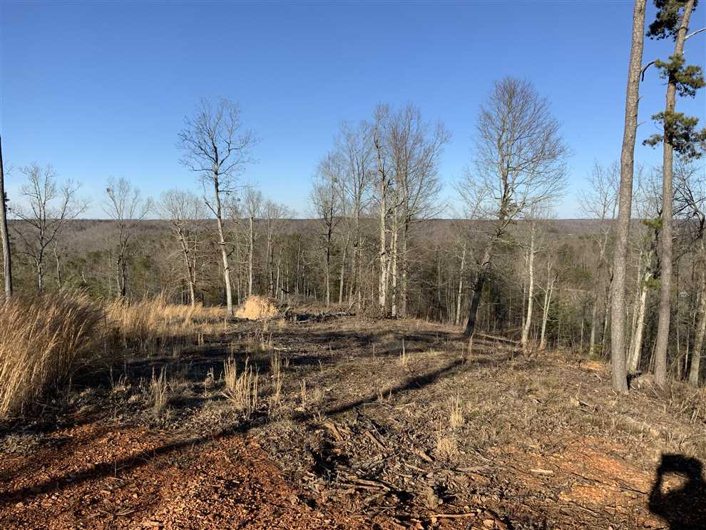 Houses and land for sale in Tennessee
