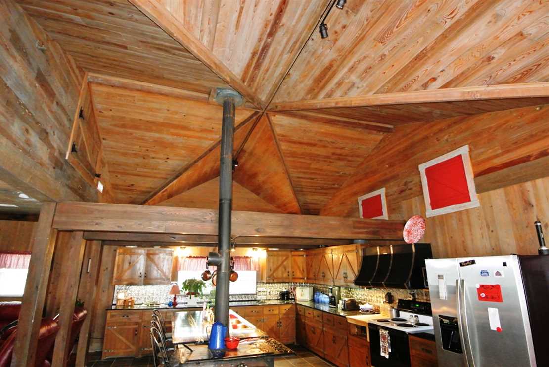 Residential Home on 21 Acres For Sale in Butler County, Poplar Bluff, Missouri Real estate listing