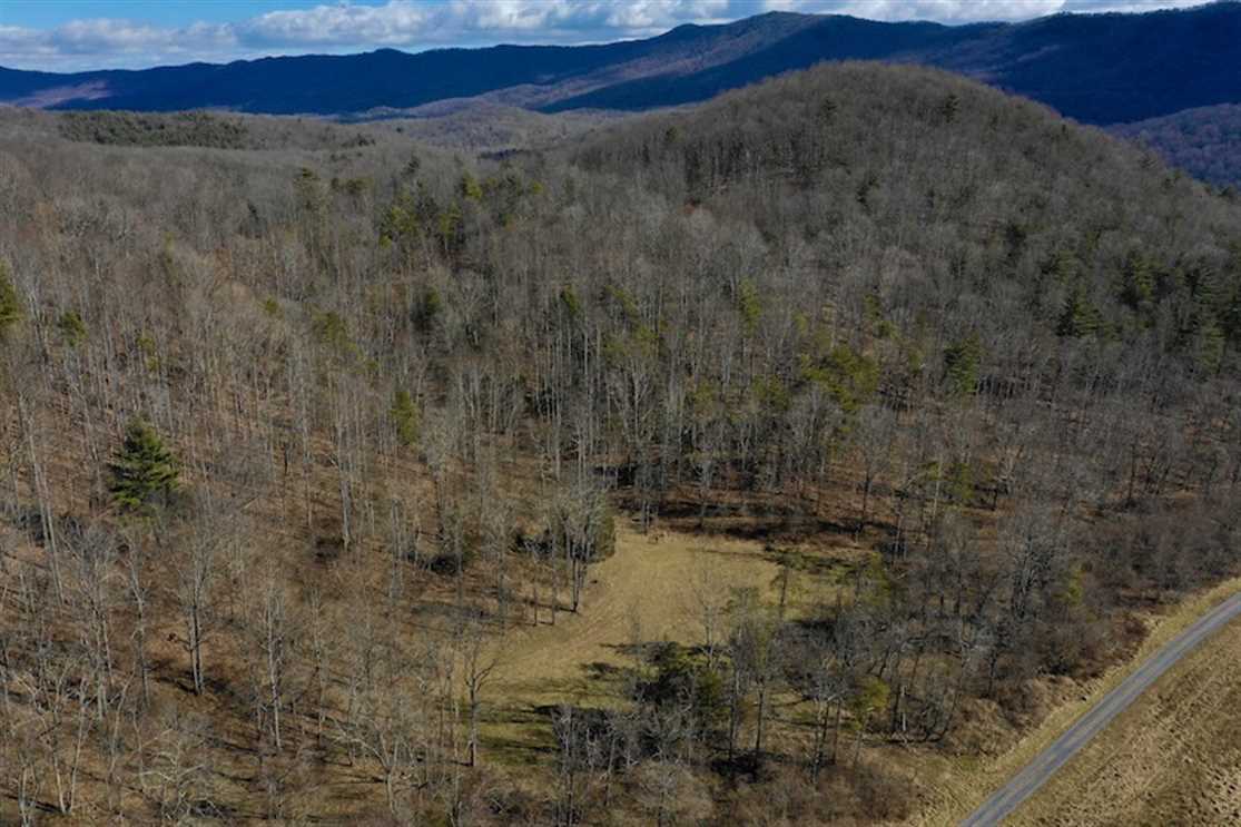 Houses and land for sale in Virginia