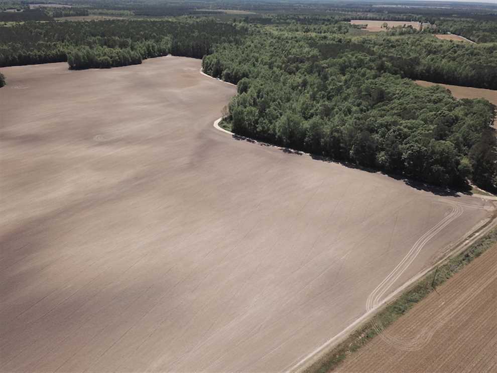Houses and land for sale in Virginia