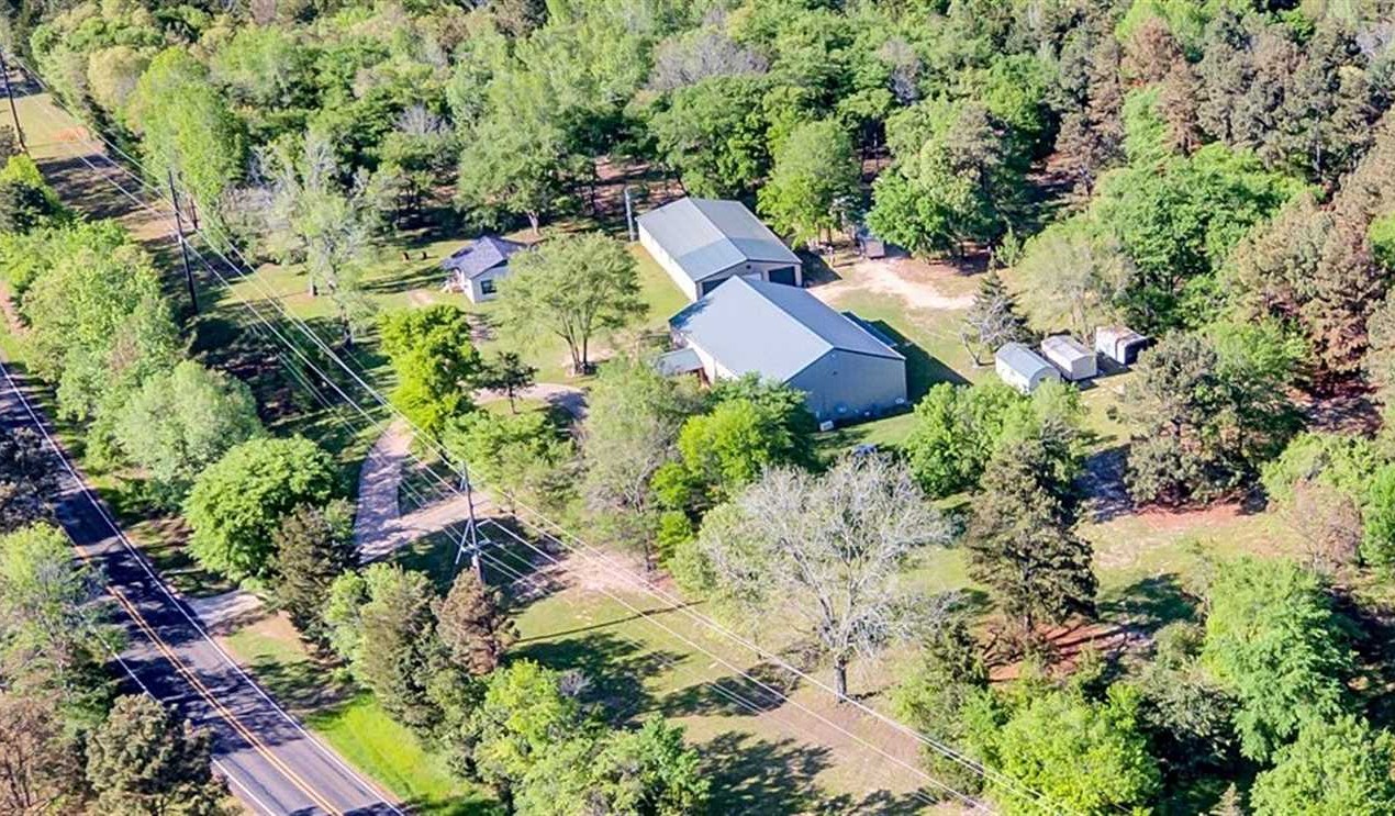 19.67 Acres of Residential land for sale in Jacksonville, cherokee County, Texas