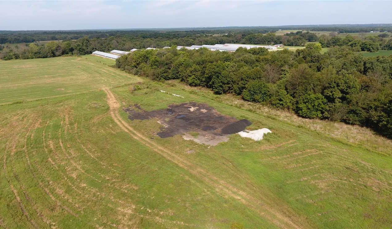 Property for sale at 46513 S. 670 Rd