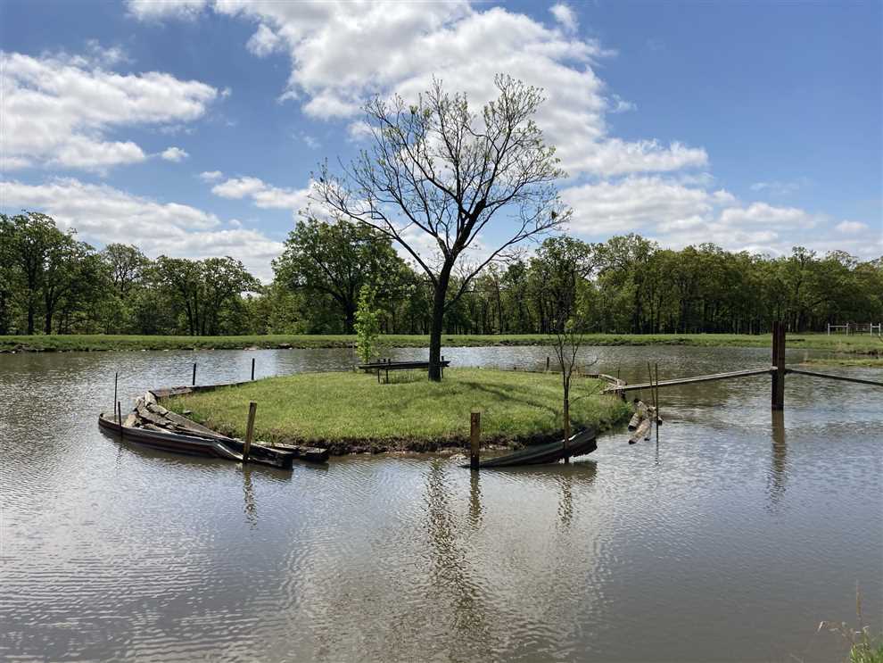 Residential and   property for sale on The Land Market