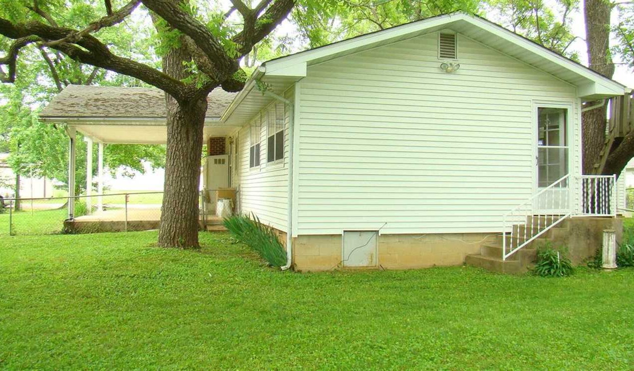 real estate available to buy