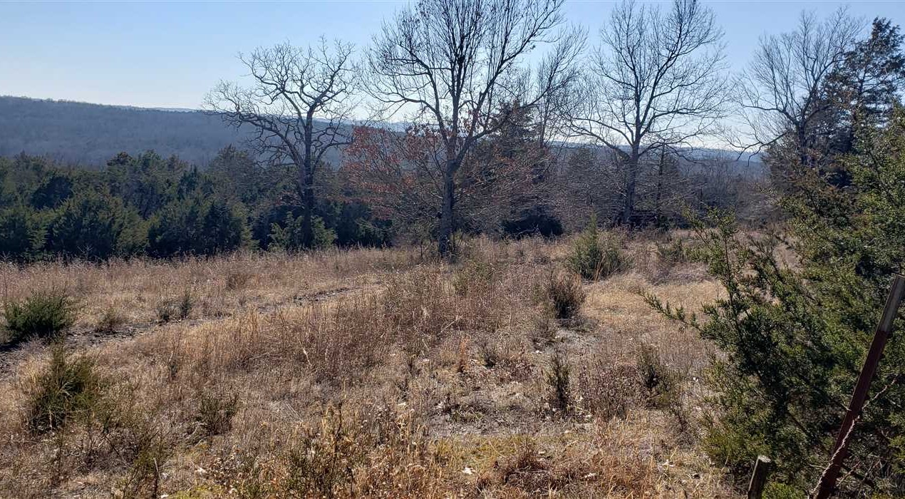 Houses and land for sale in Arkansas