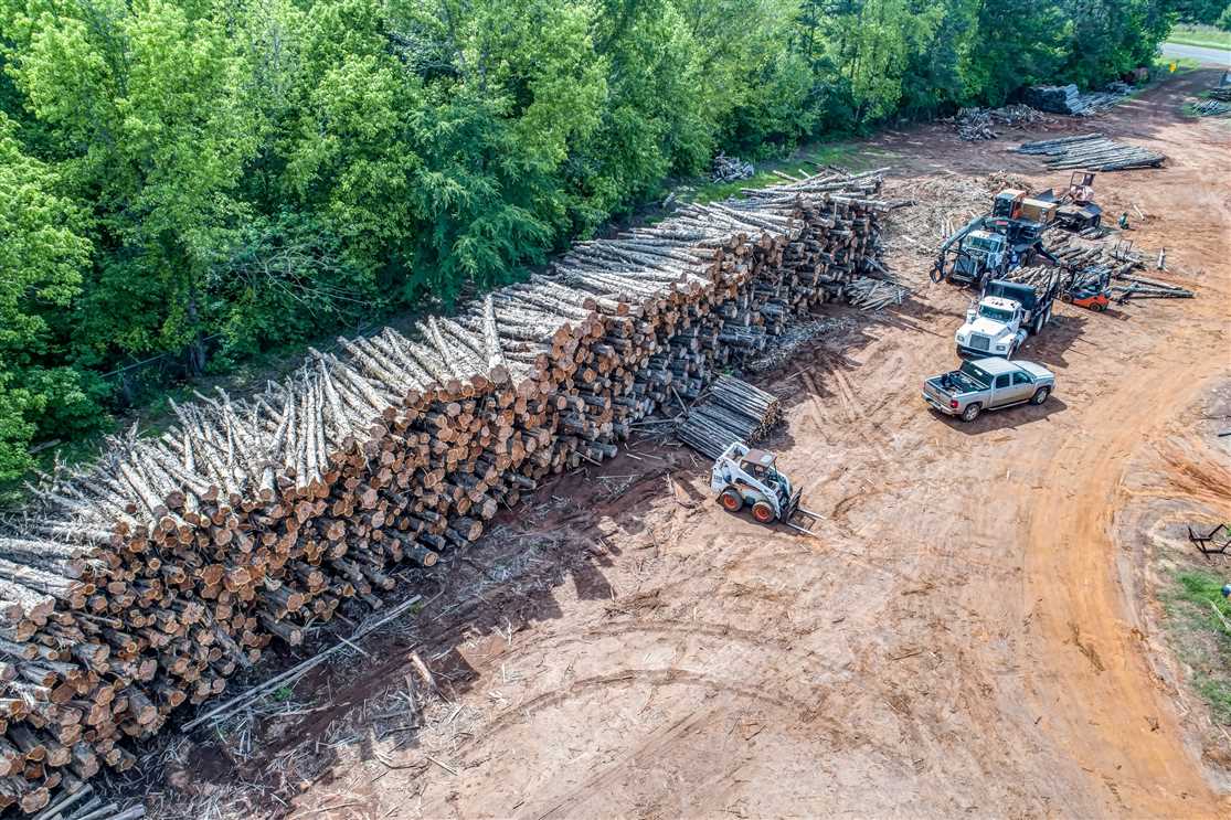 24 Year Timber/Lumberyard and Mill  in Rusk, Texas On 5 Acres. Real estate listing